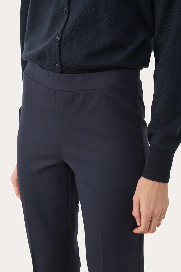 Ponta Trousers- DARK NAVY