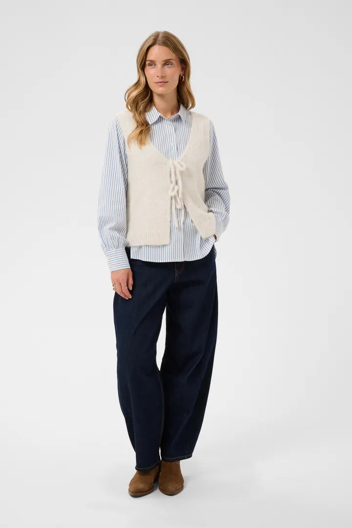 Cladine Vest