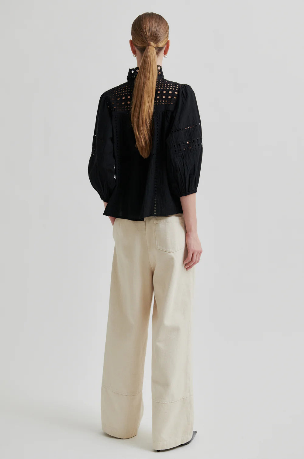 Brunie Blouse