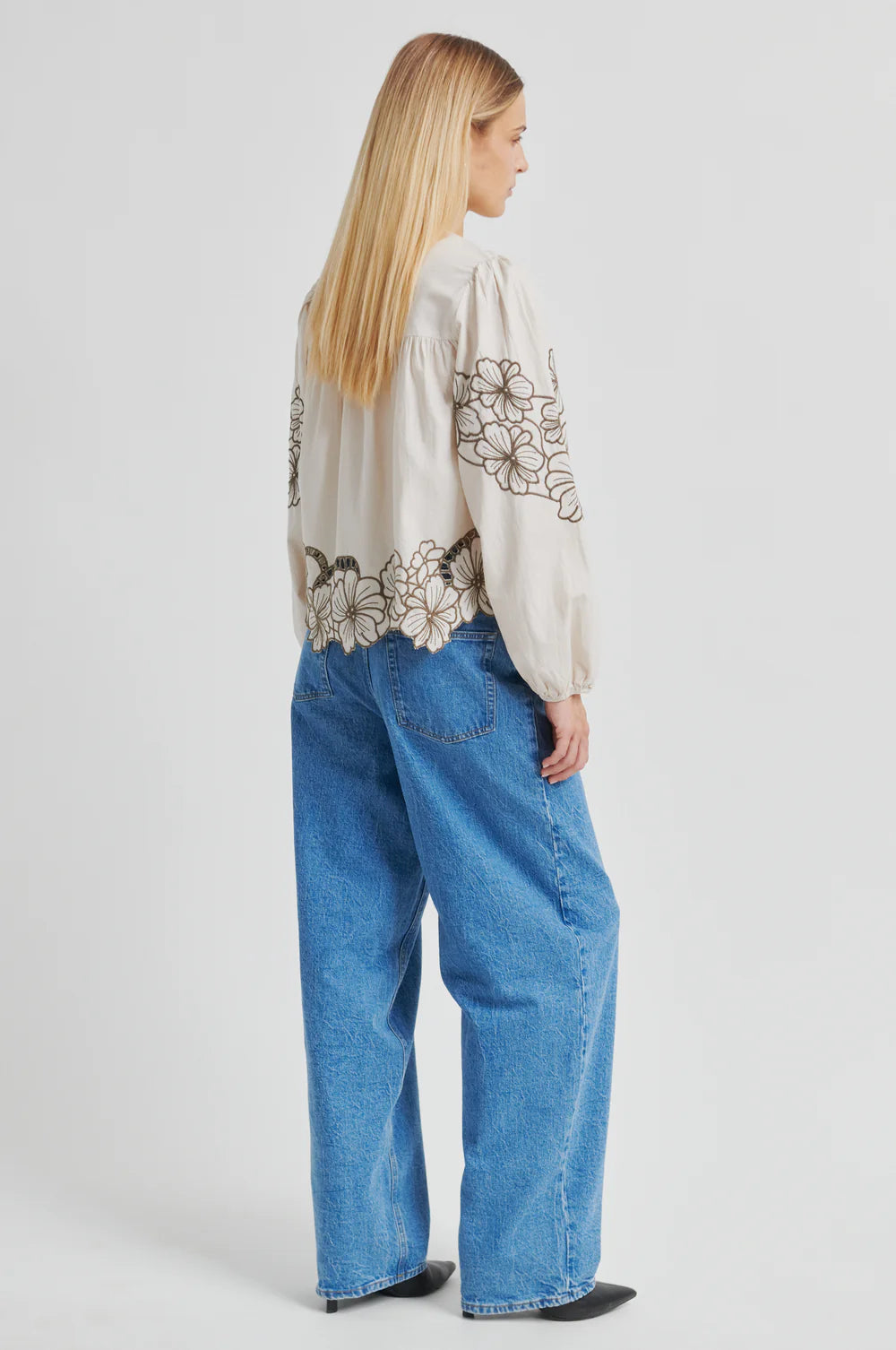 Elinor Blouse- SOFT BEIGE