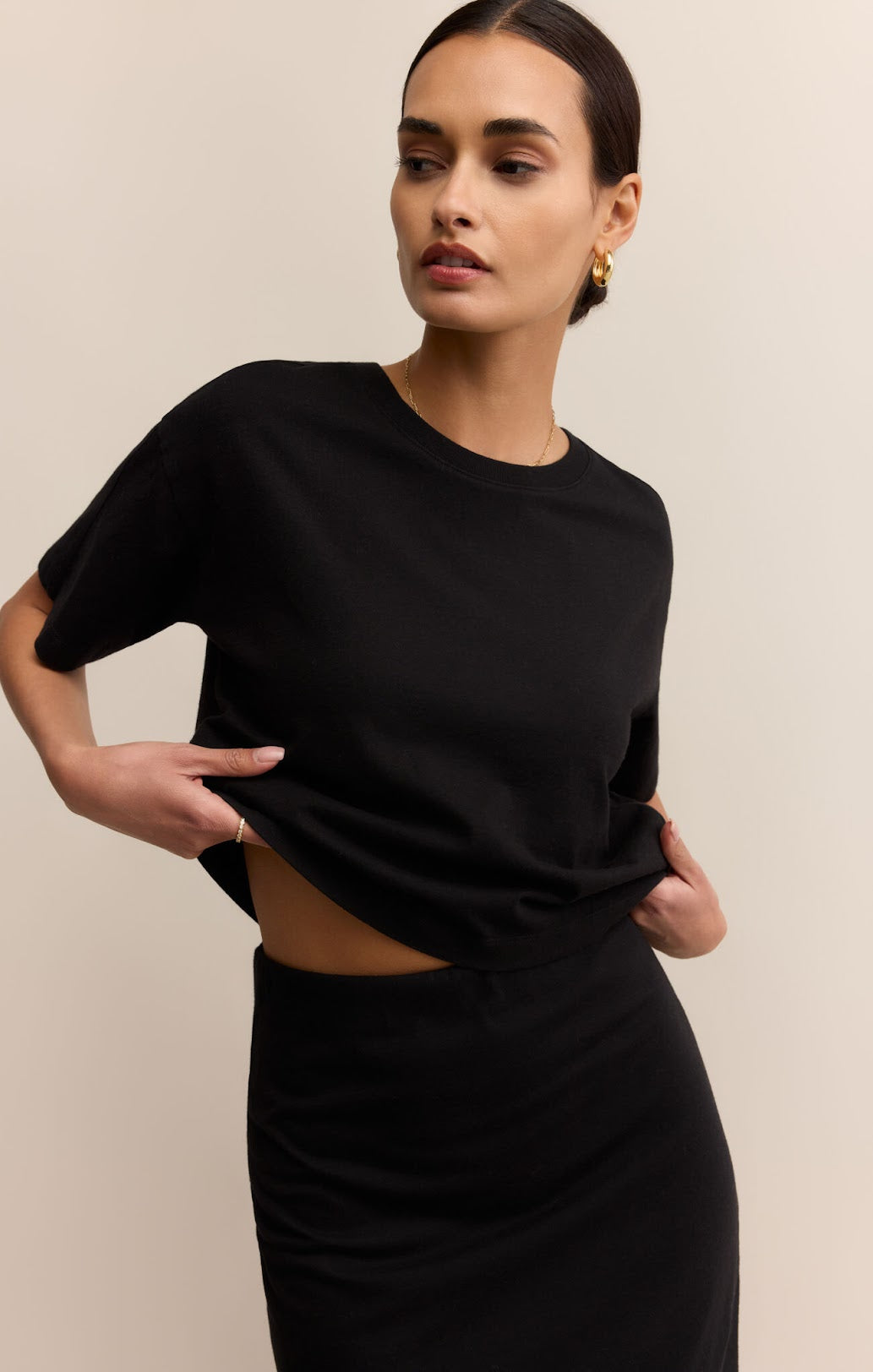 On The Go Tee- BLACK