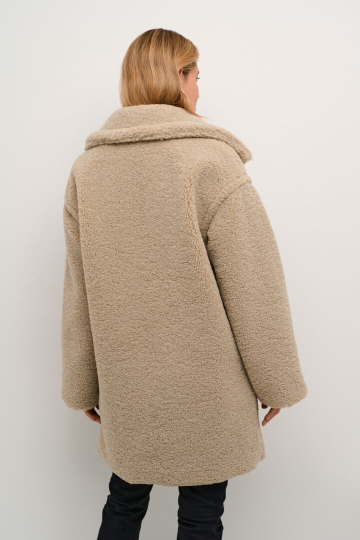 Thyra Coat