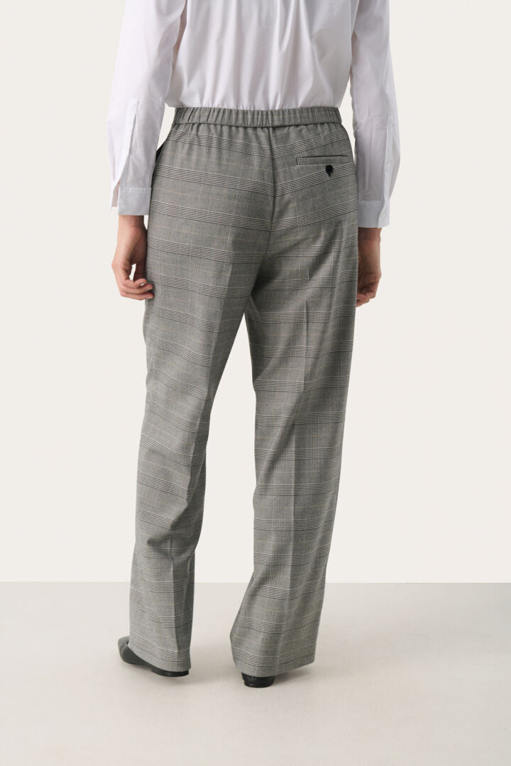 Linora Pant