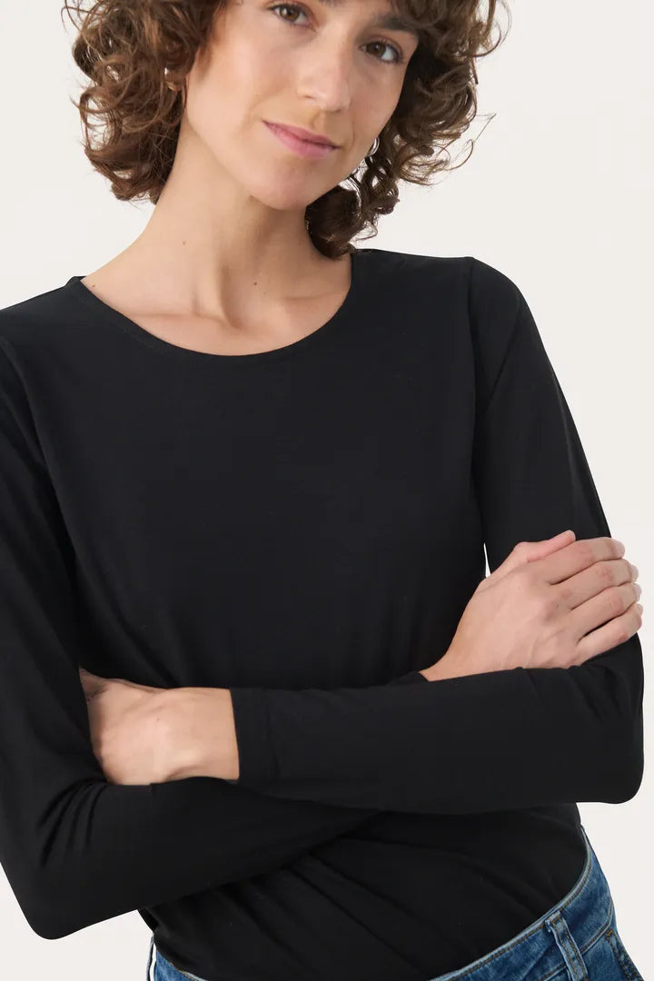 Nemaja Longsleeve- BLACK