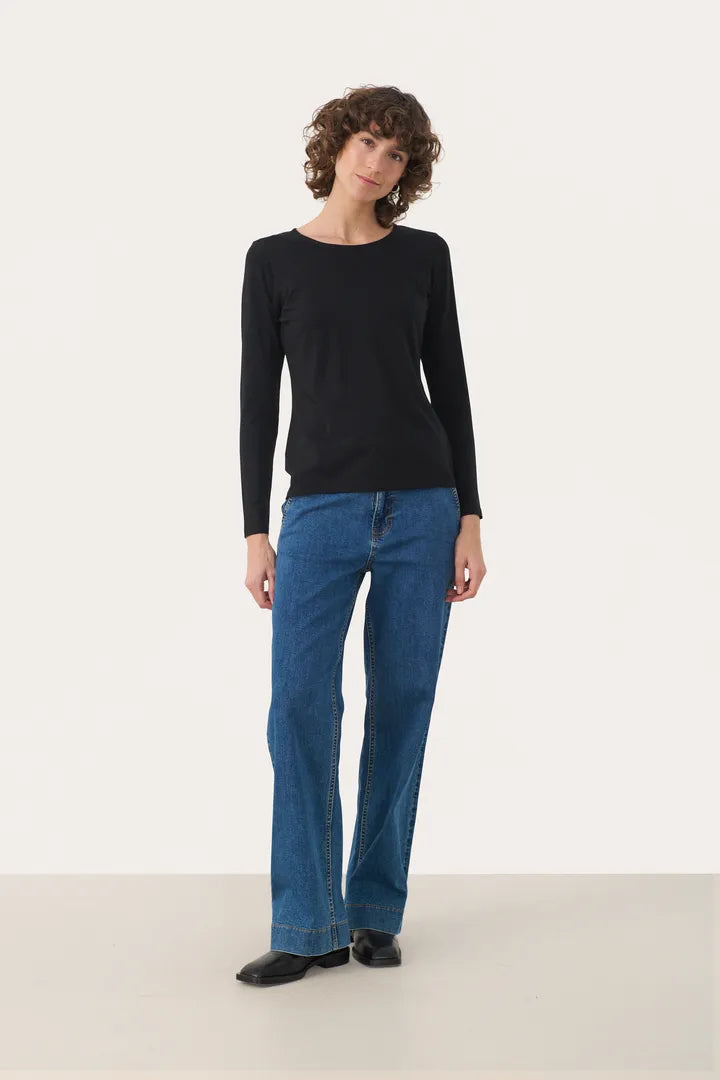 Nemaja Longsleeve- BLACK