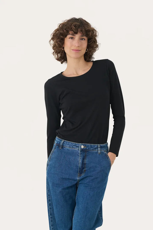 Nemaja Longsleeve- BLACK