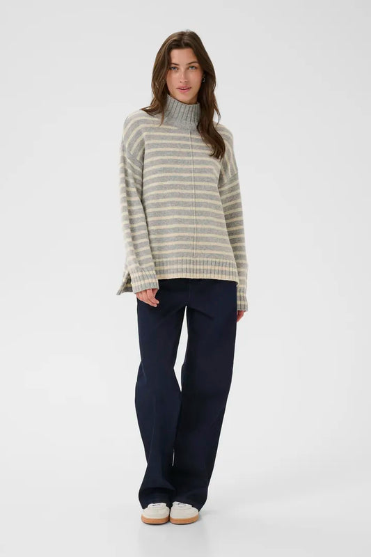 Lilye Sweater