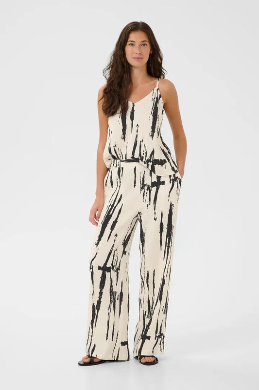 Uora Pant