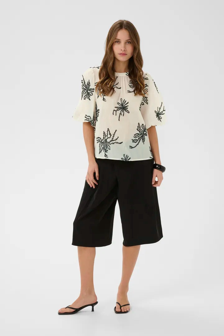 Ubisera Blouse