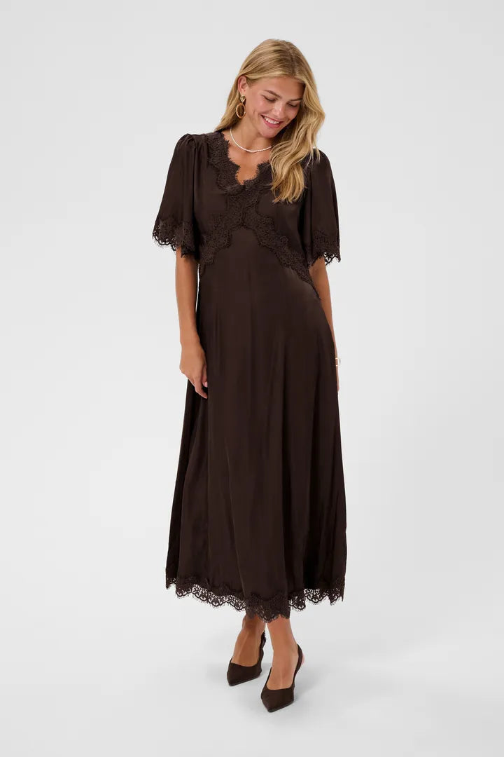 Confir Dress