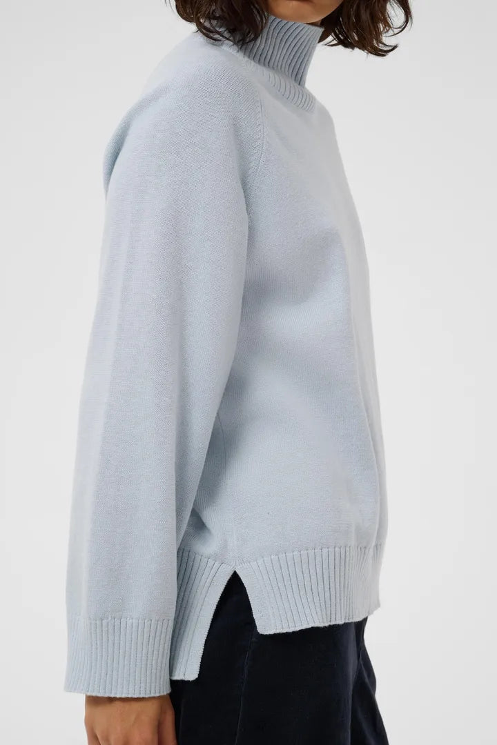 Chicky Pullover Sweater- GREY DAWN