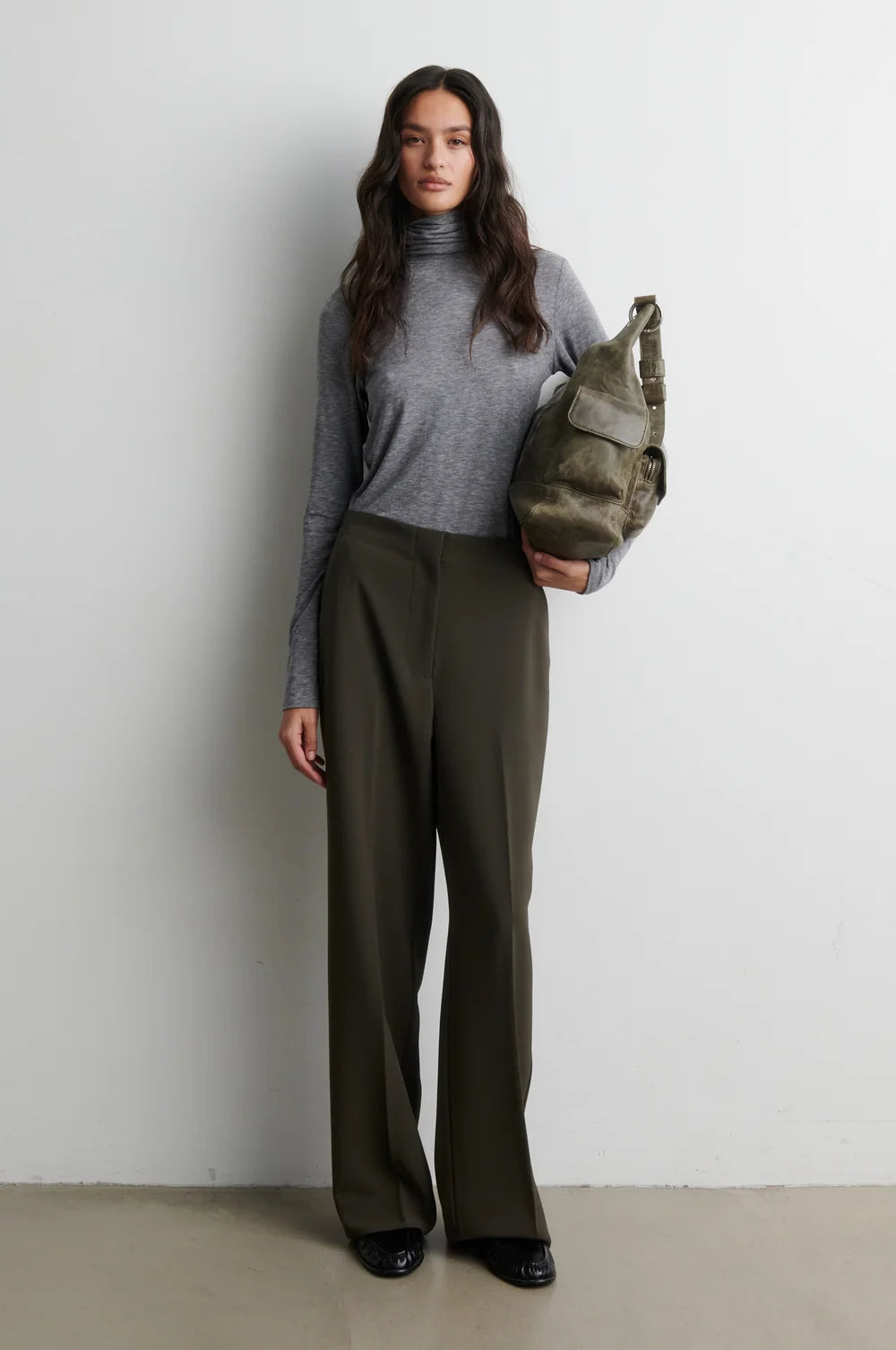 Fique Olive Trousers