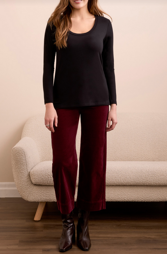 Katie Essential Tee