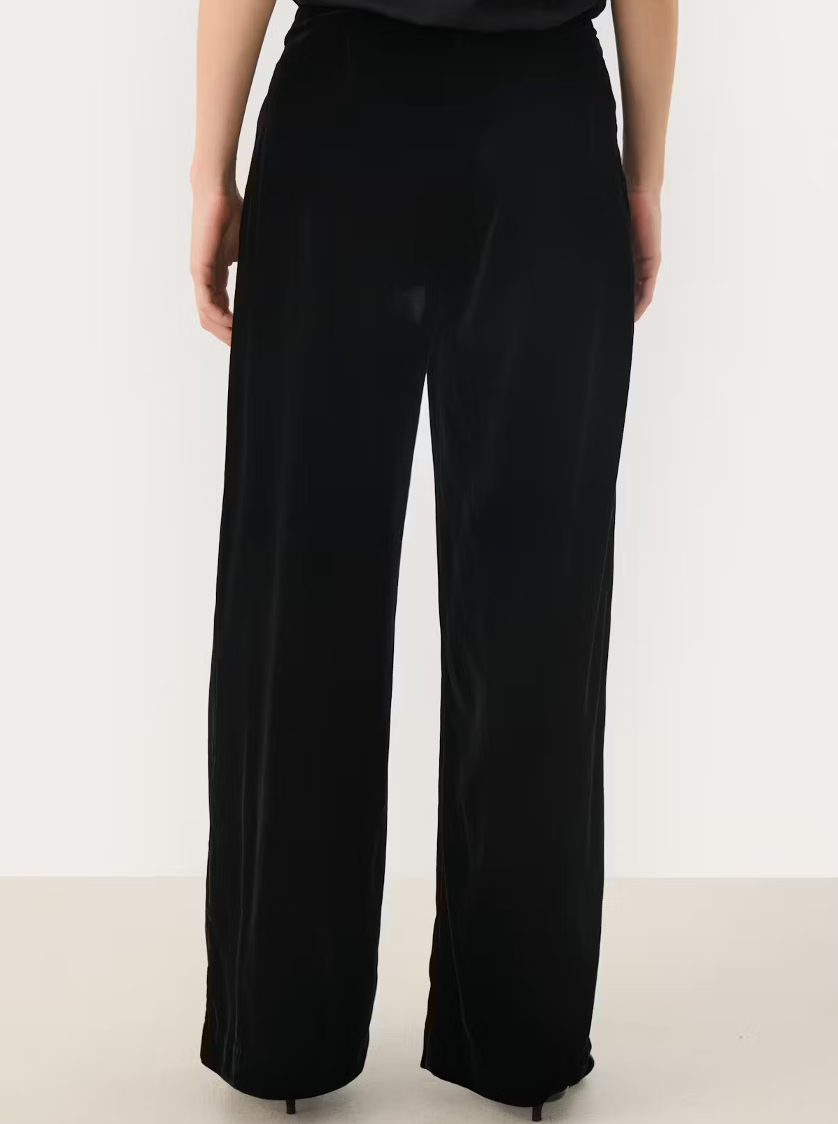 Ninnea Velvet Trouser