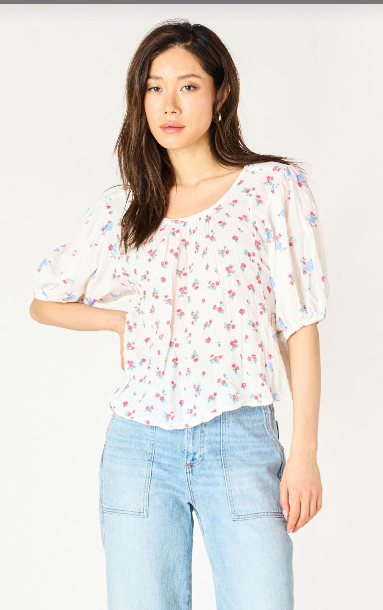 Rosebud Top