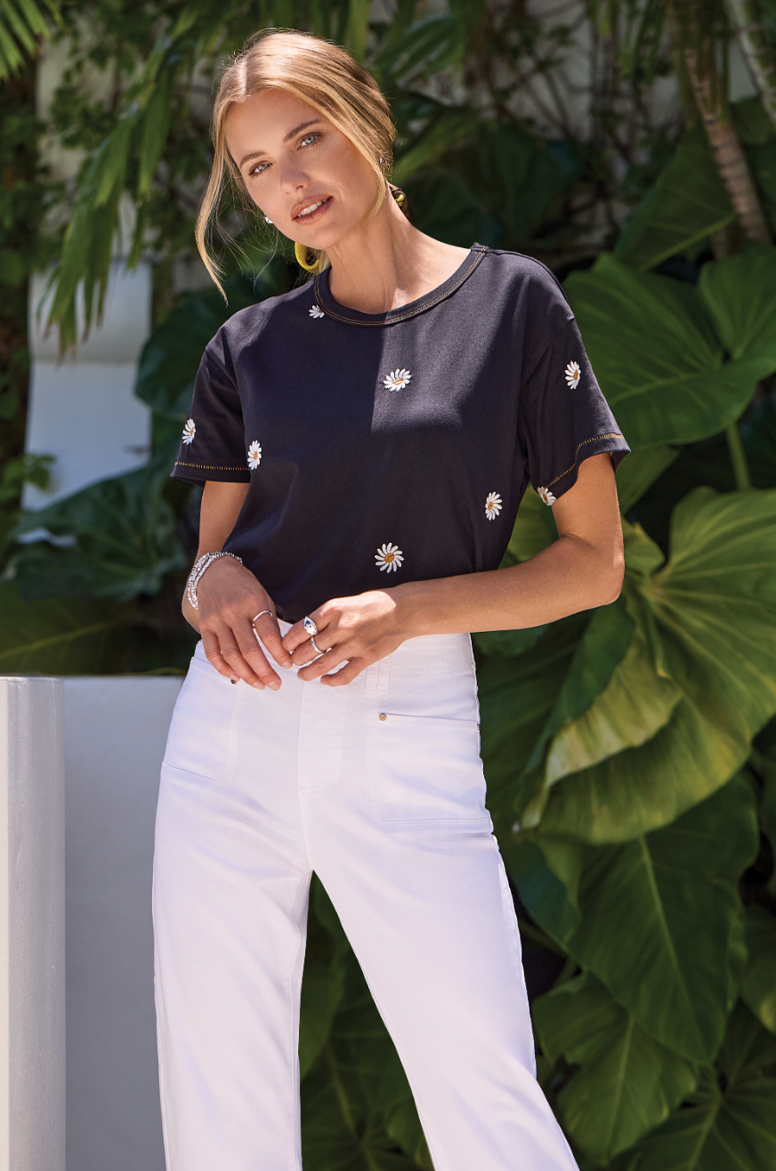 Sutton Daisy Tee