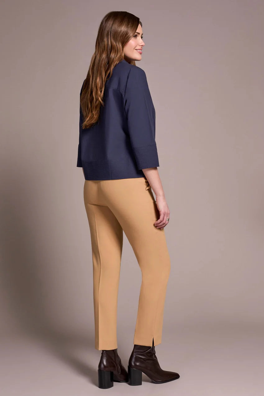 Robyn Button Down